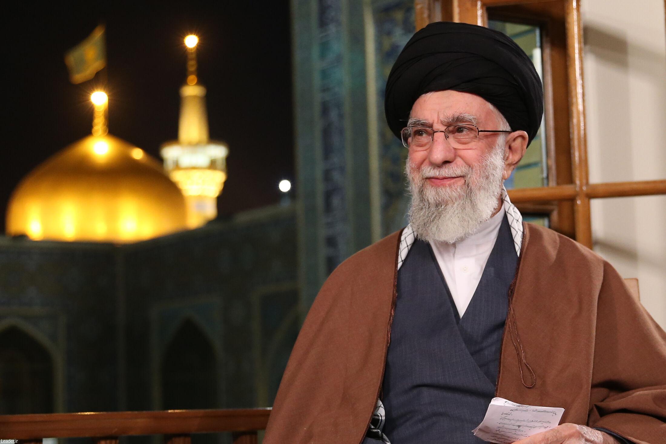 تعطیلی کتابخانه مرکزی دانشگاه به مناسبت تشییع و تدفین قائد شهید انقلاب اسلامی